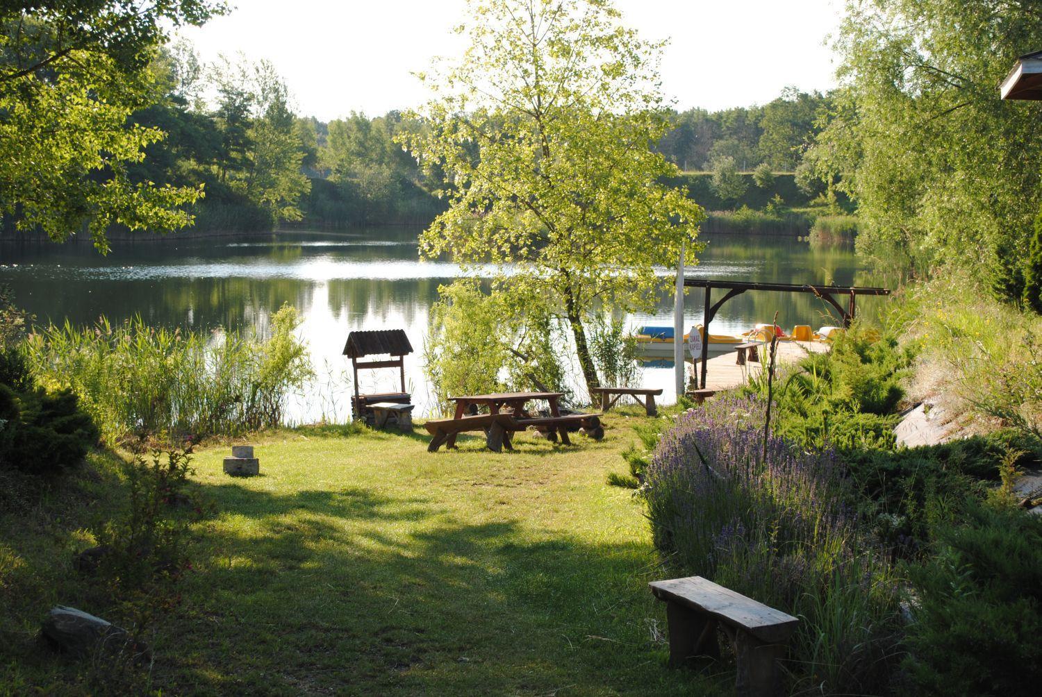 Forteca, Pokoje Goscinne Nad Stawem Dzierżoniów Exterior foto